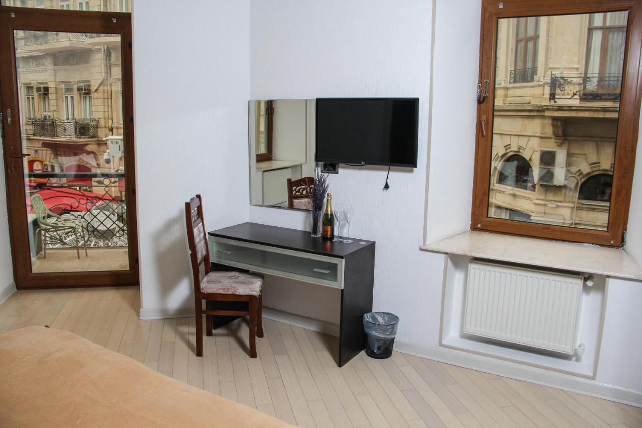 Solo Hotel On Nizami Street Baku Extérieur photo